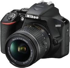 Nikon D3500 DSLR-kamera med 18-55 mm lins och 16 GB minne