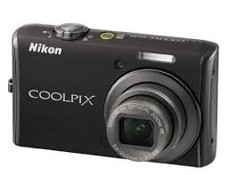 Nikon Coolpix S620 Digitalkamera (12 Megapixlar